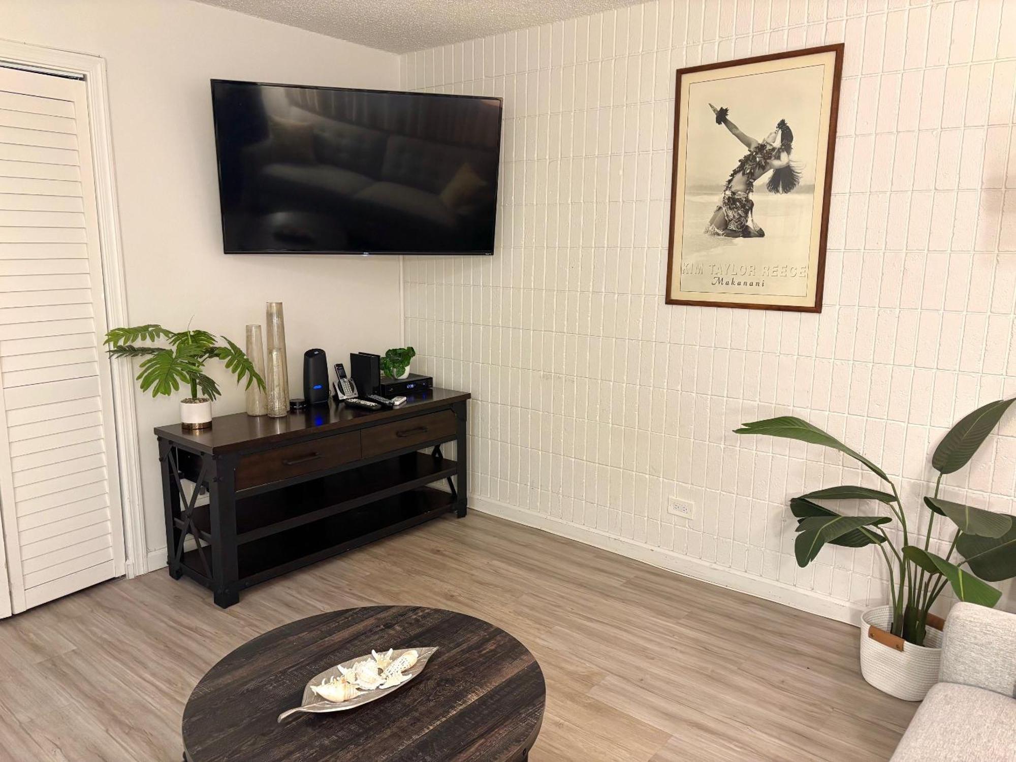 Apartment Bright Kalakauan